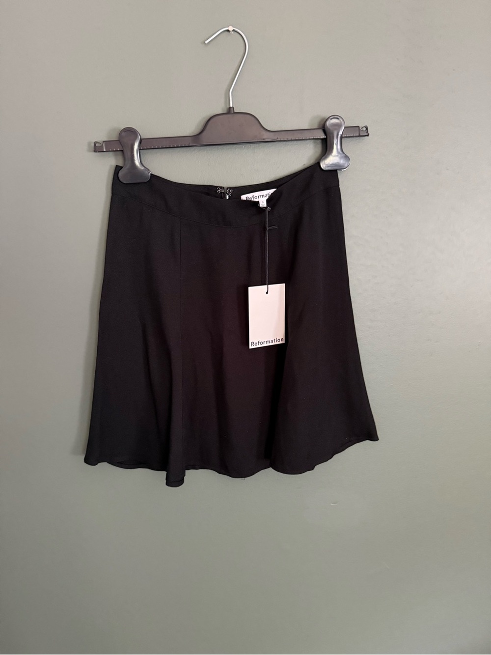 Reformation flounce skirt 0 nwt